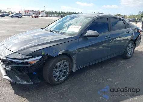 2024 Hyundai Elantra Sel from USA, damaged, VIN KMHLM4DG4RU773037